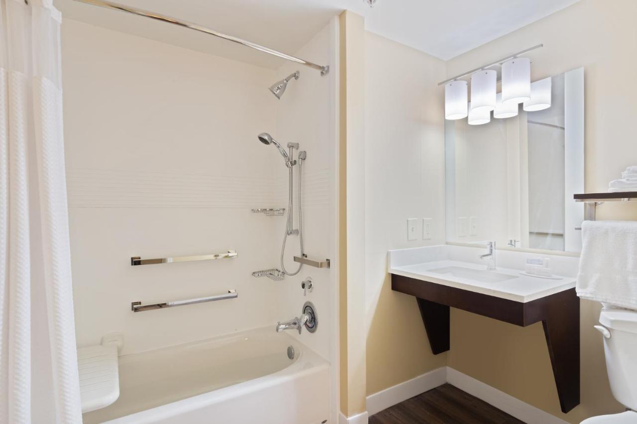 Towneplace Suites By Marriott St. Petersburg Clearwater Buitenkant foto